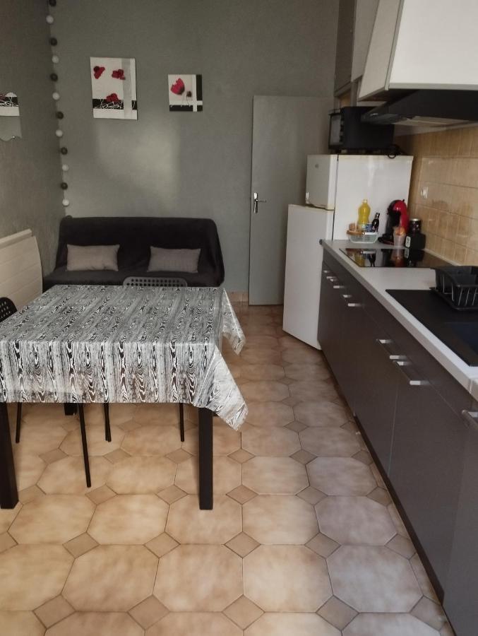 Appartement Centre Ville Мийо Екстериор снимка